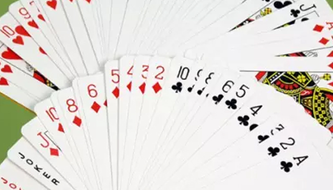 Permainan Kartu Poker Plastik